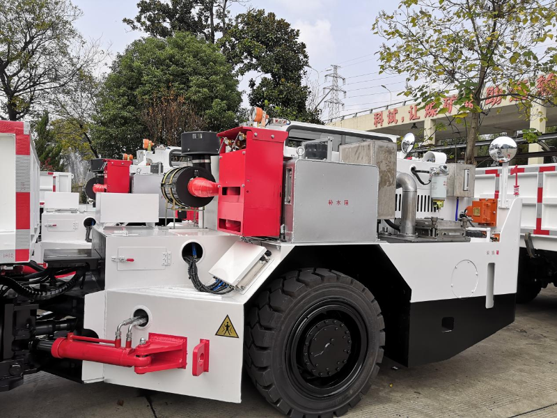 煤礦井下礦車滅火裝置