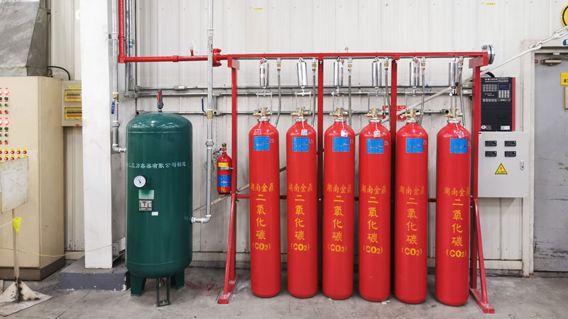 二氧化碳?xì)怏w滅火系統(tǒng)