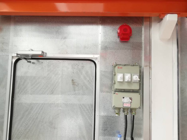 發(fā)電機(jī)組滅火